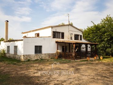 Casa amb piscina en venda a Residencial Park