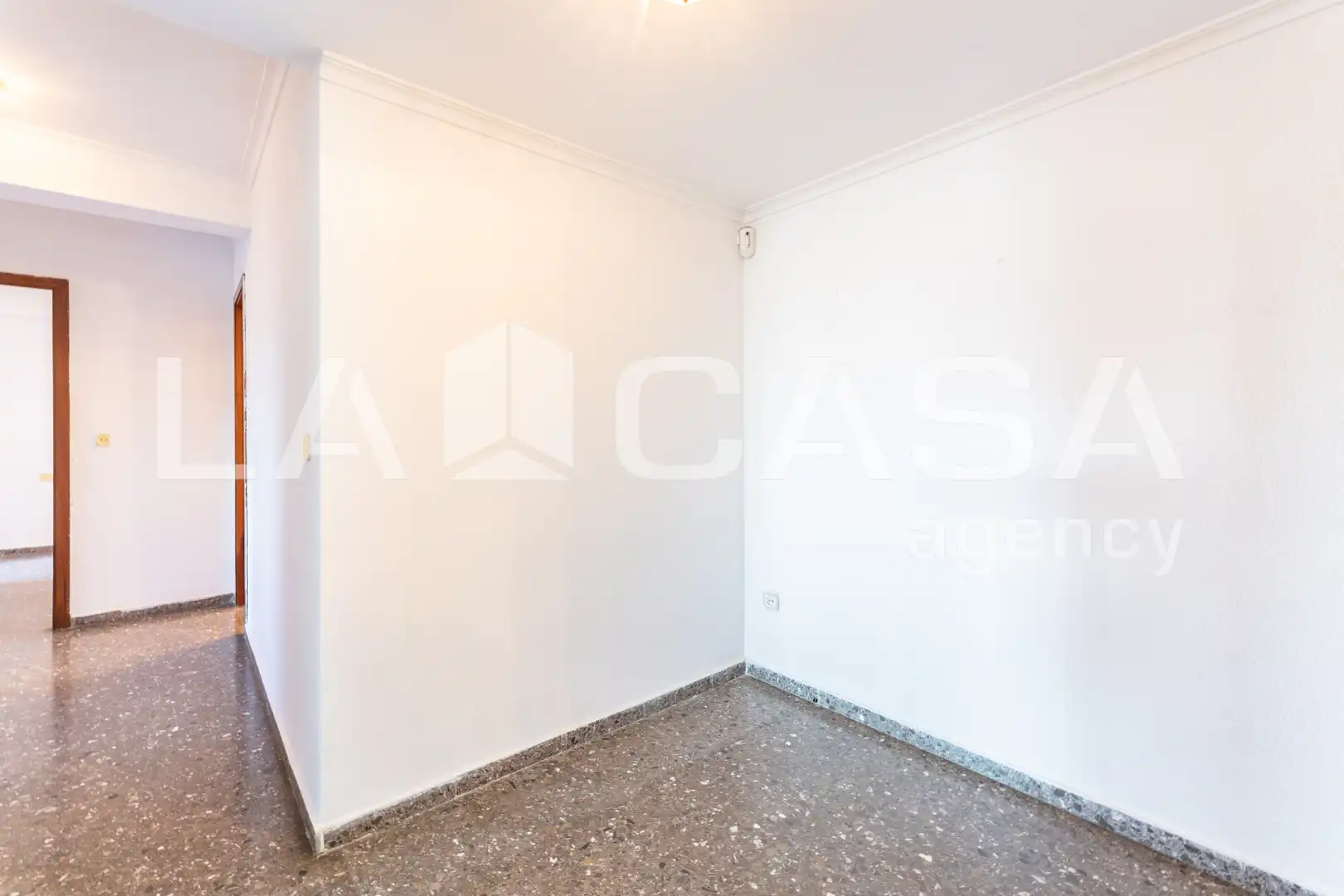 Flat with lift for sale in Poblats Marítims, imagen 3