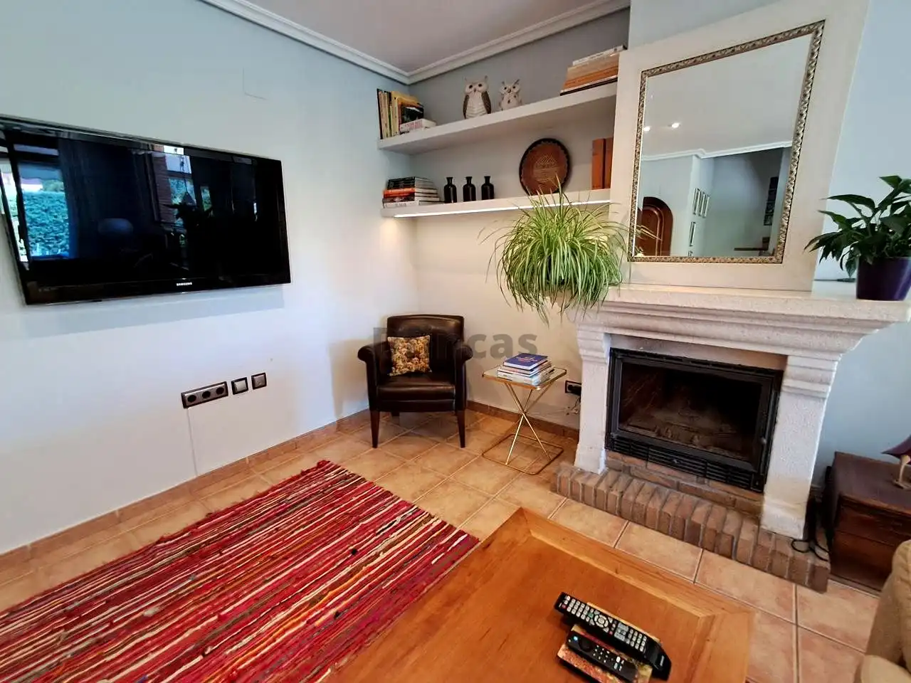 Sala d'estar de Casa o xalet en venda en Teruel amb Aire condicionat, Calefacció i Jardí privat