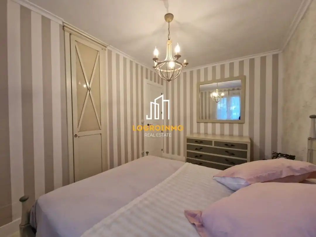 Bedroom of Houses for sale in Lapoblación  with Heating, Private garden and Parquet flooring
