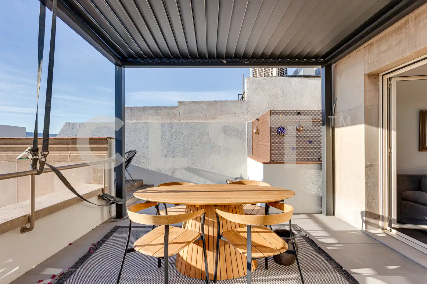 Terrasse von Dachboden zur Miete in Barcelona mit Klimaanlage, Heizung und Terrasse