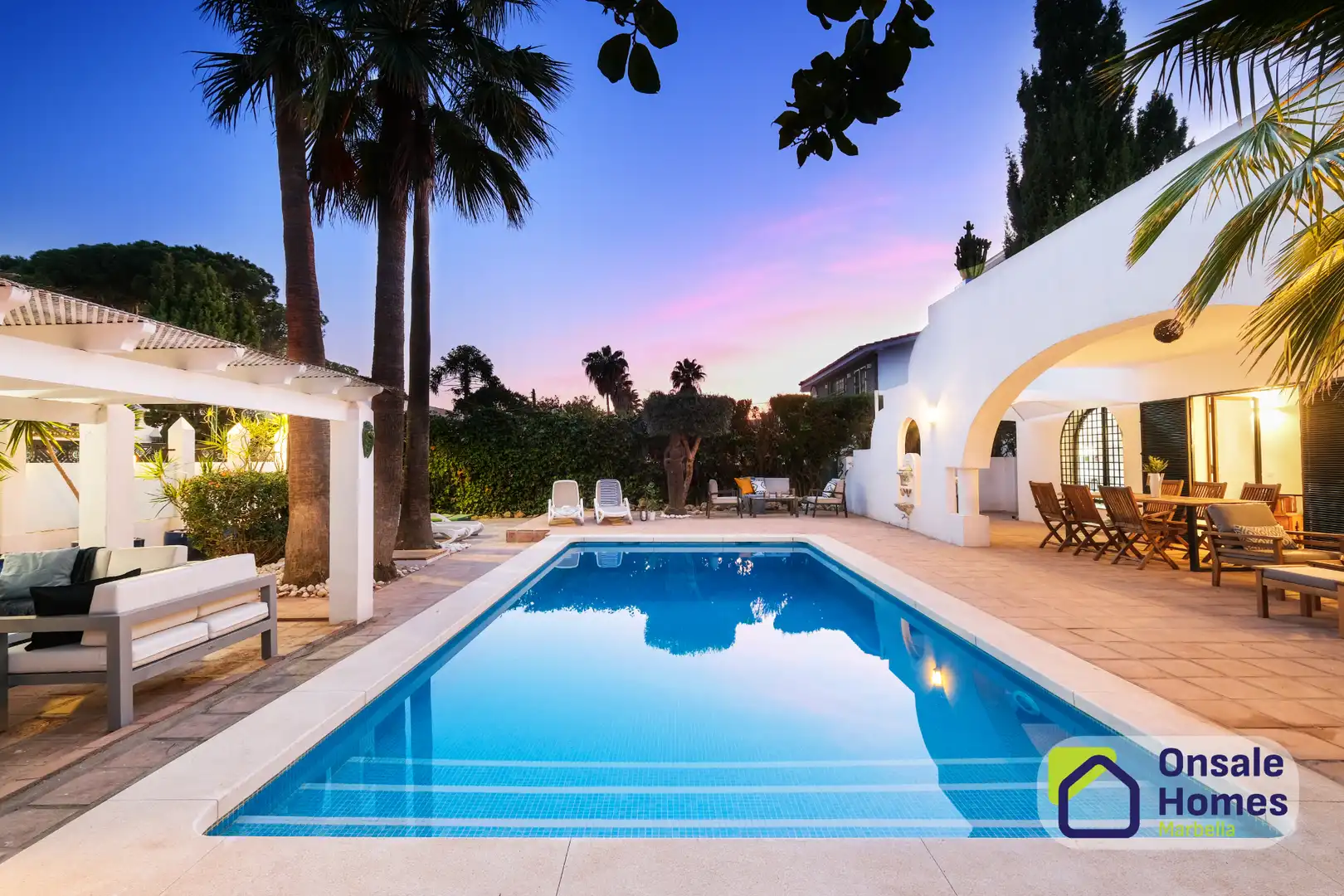 Piscina de Casa o chalet en venta en Marbella con Aire acondicionado, Jardín privado y Terraza