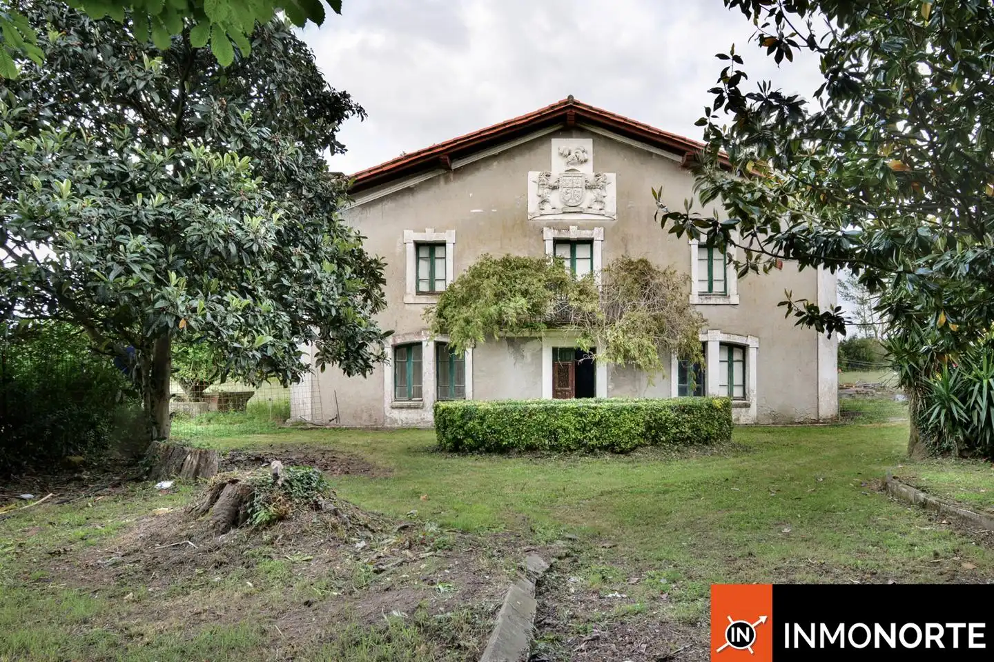Vista exterior de Casa o chalet en venta en Bárcena de Cicero con Jardín privado