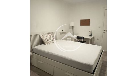 Foto 5 de Apartamento en venta en Calle Conchita Piquer, El Calvari, Valencia Capital