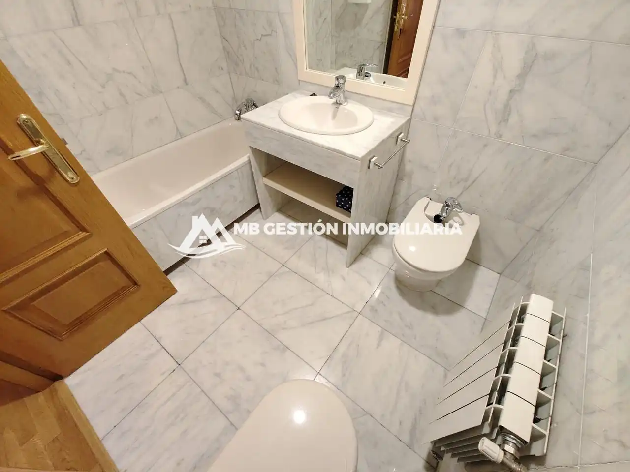 Detached homes for sale in Calle de Luarca, La Serna