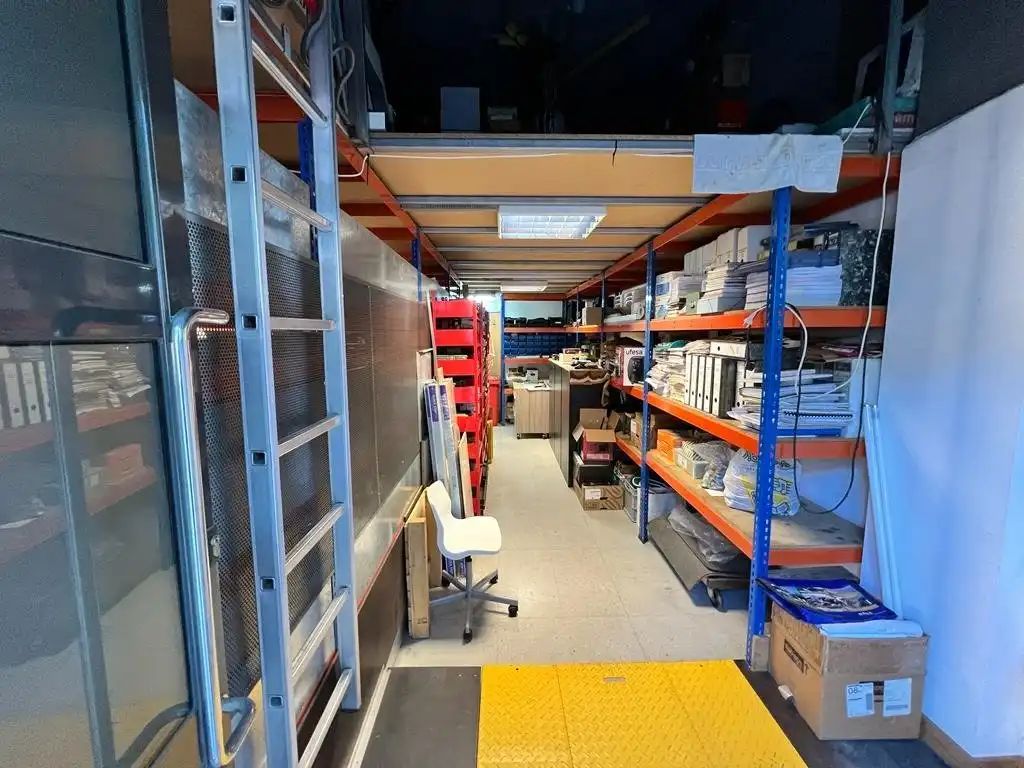 Gewerbefläche zum Verkauf in Calle Covadonga, imagen 12