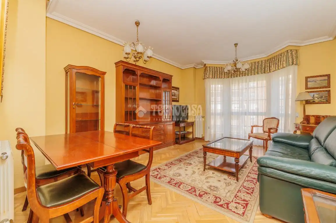 Sala de estar de Piso en venta en Madrid con Aire acondicionado, Calefacción y Parquet