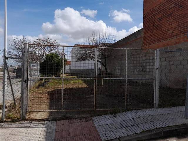 Terreno residencial en Venta en Camino Viejo de Mirandilla en Norte