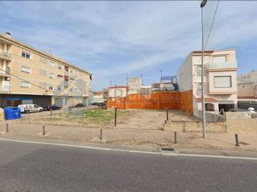 Terrenys i solars en venda a del rey