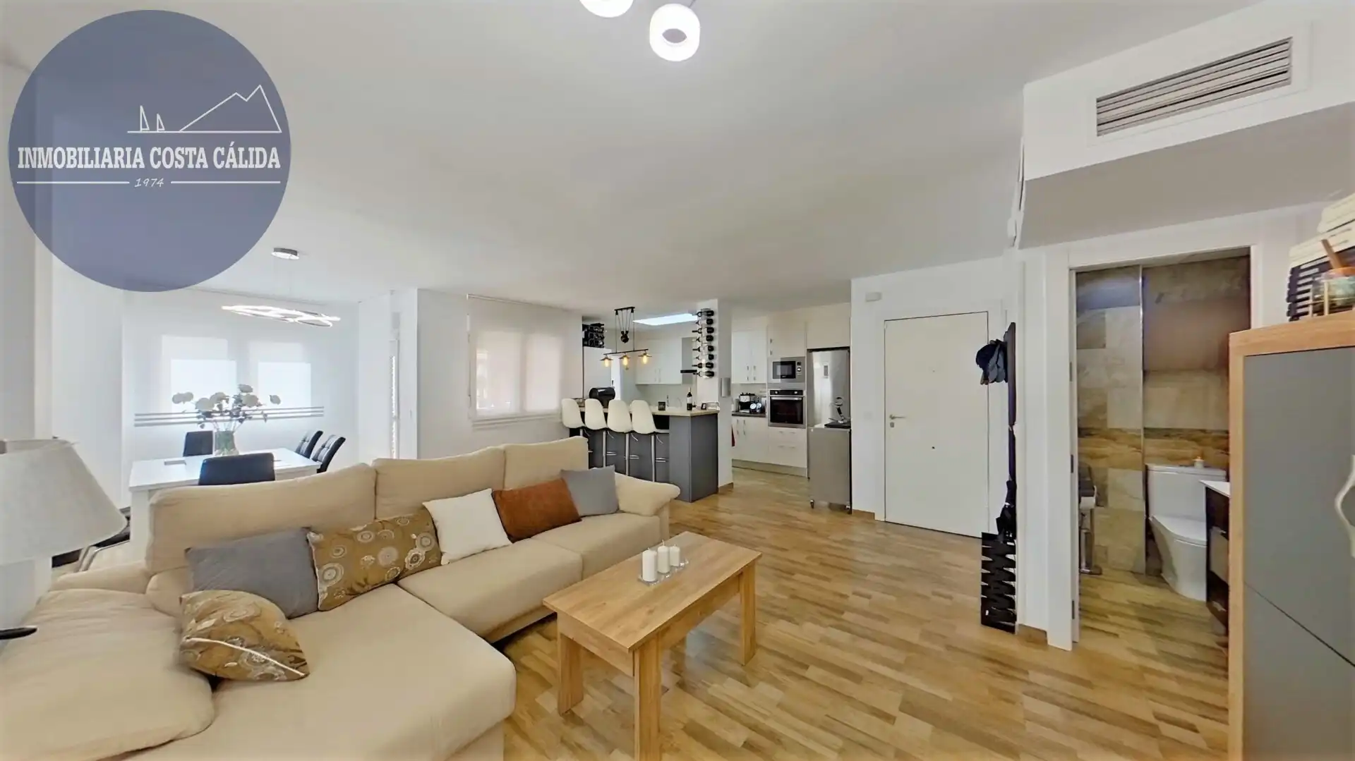 Sala de estar de Piso en venta en Águilas con Aire acondicionado, Calefacción y Trastero