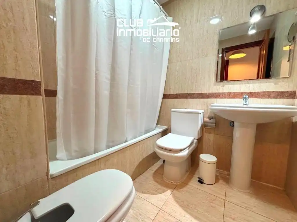 Flat for rent in Avenida EMBAJADOR ALBERTO ARMAS, La Laguna