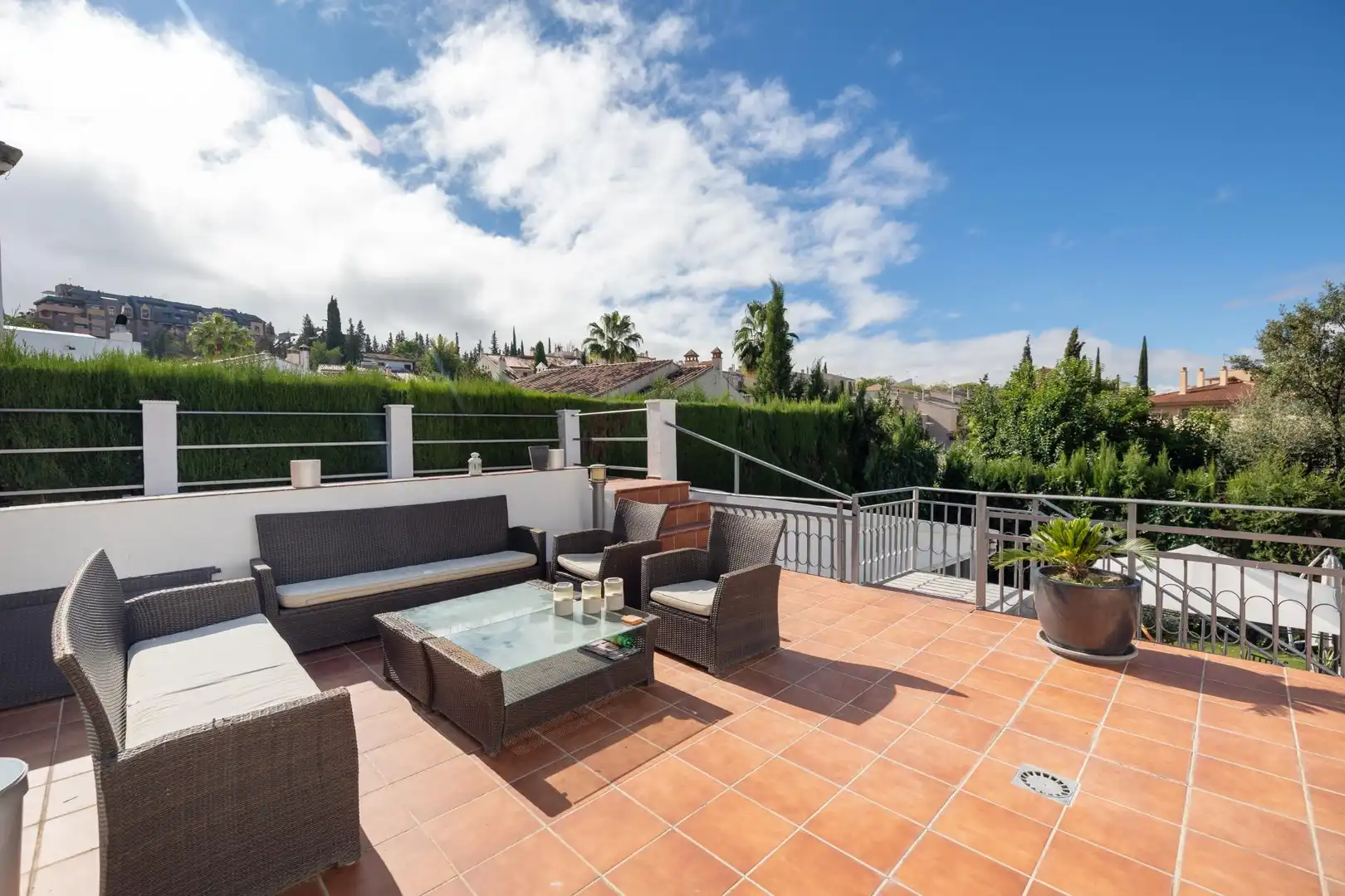 Chalet con piscina en venta en Genil, imagen 15