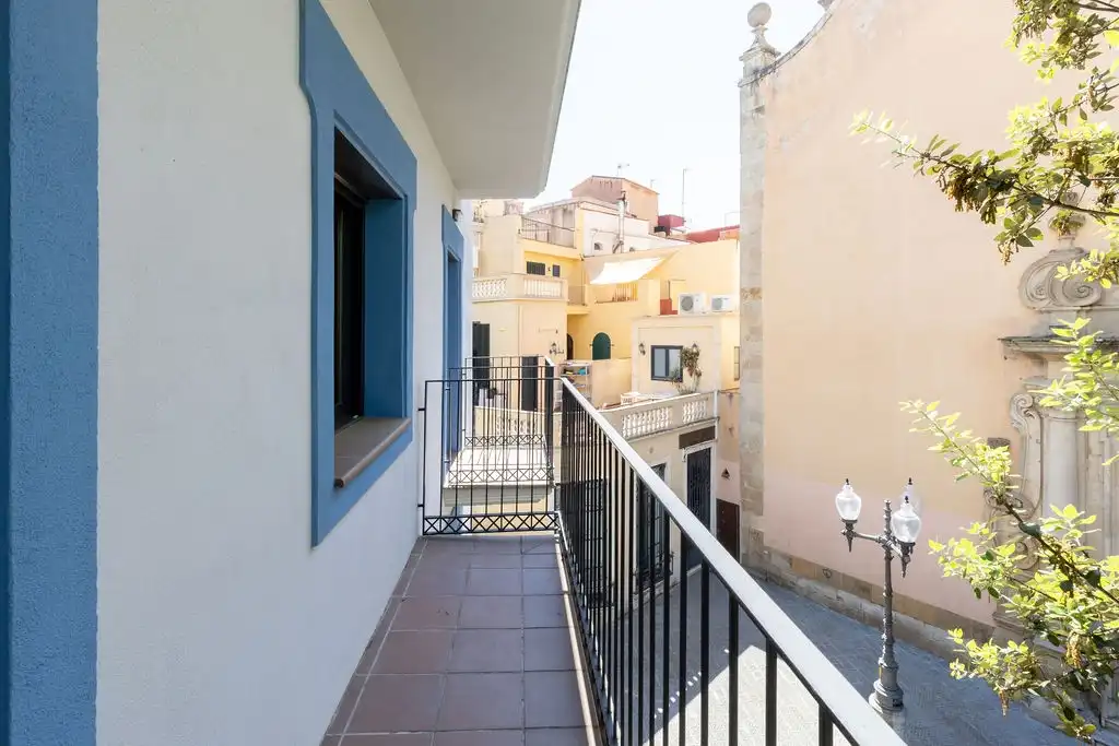 Terrasse von Wohnung zum Verkauf in Arenys de Mar mit Klimaanlage, Terrasse und Abstellraum