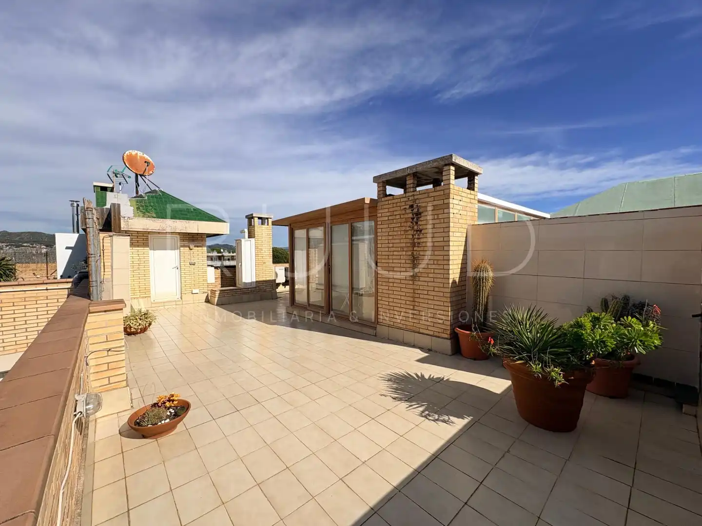 Terrace of Flat for sale in Castelldefels  with Air Conditioner, Heating and Parquet flooring