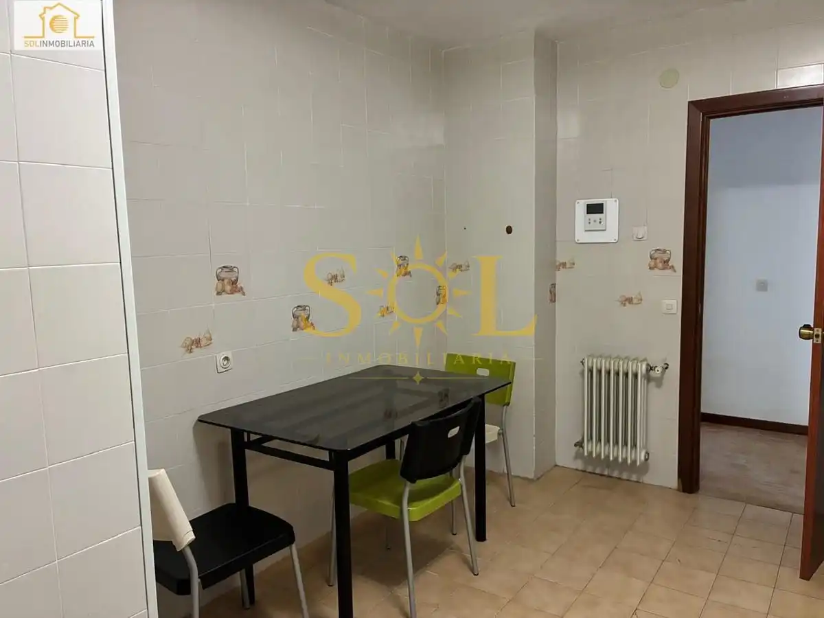 Flat with lift for sale in Calle Sampiro 22, imagen 7