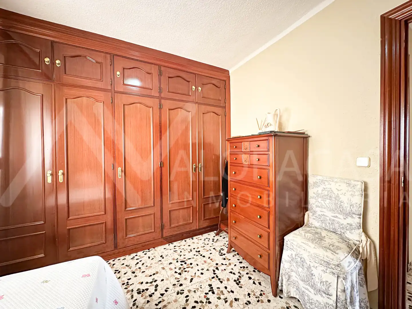 Bedroom of Flat for sale in Málaga  with Air Conditioner, Terrace and Furnished