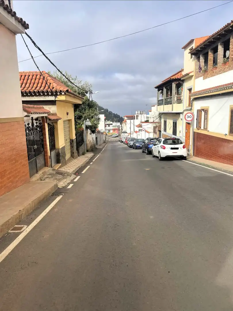 Vista exterior de Casa adosada en venta en Teror