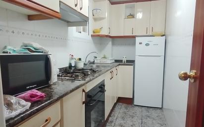 Kitchen of Flat for sale in Sabadell  with Furnished, Oven and Balcony