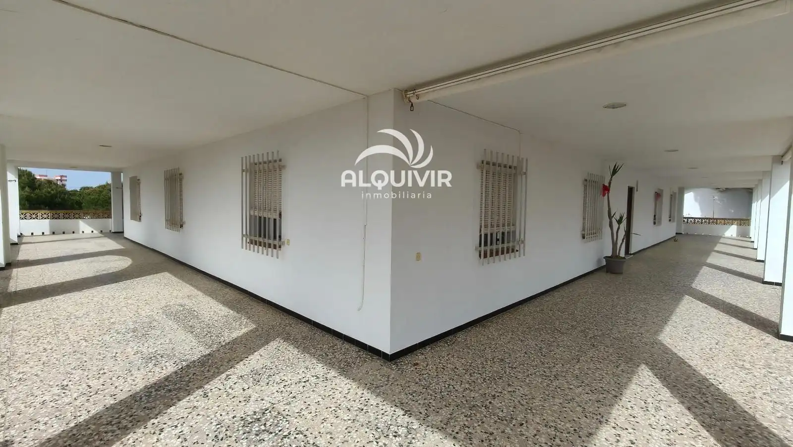 Edificio en venta en Almonte