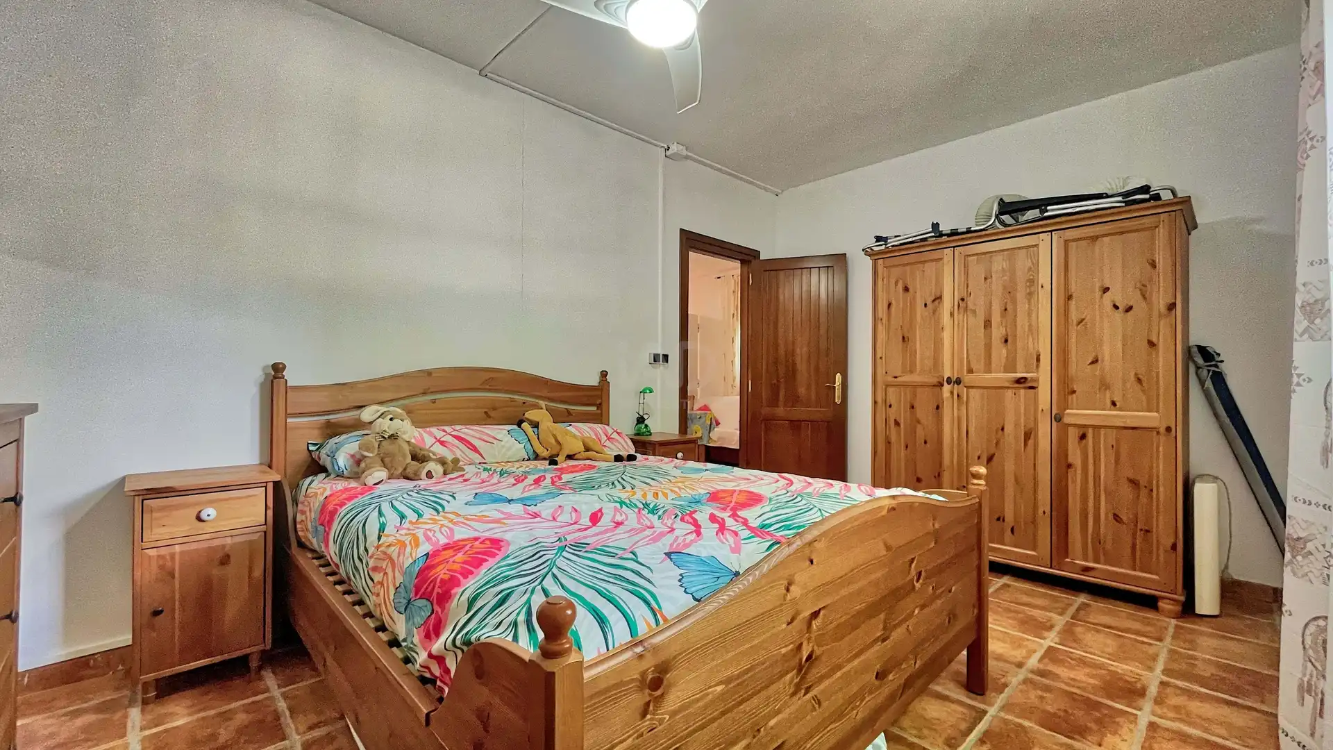 Dormitori de Casa o xalet en venda en La Vall de Gallinera amb Calefacció i Terrassa