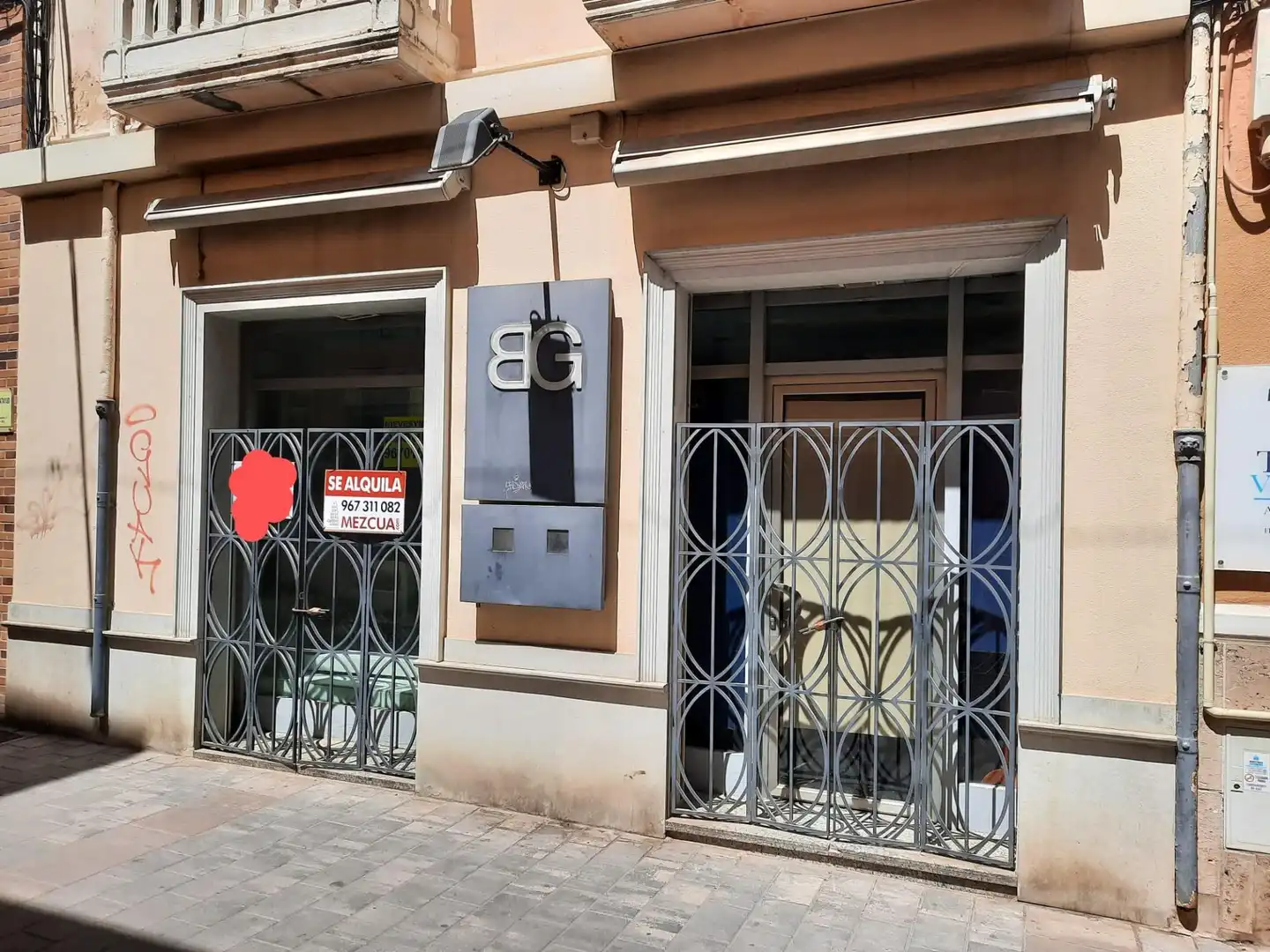 Local commercial à louer à Almansa