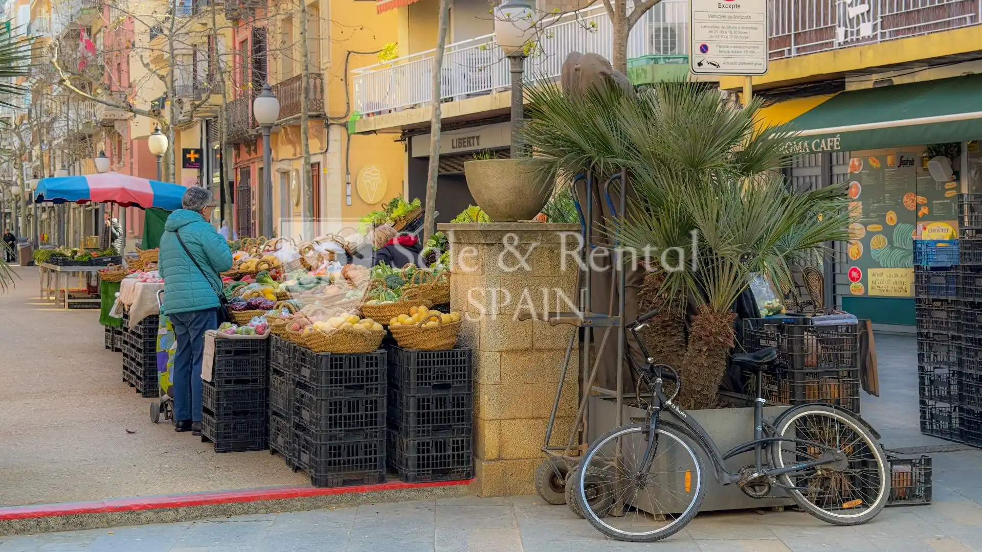 Exterior view of Flat for sale in Blanes  with Air Conditioner, Heating and Terrace