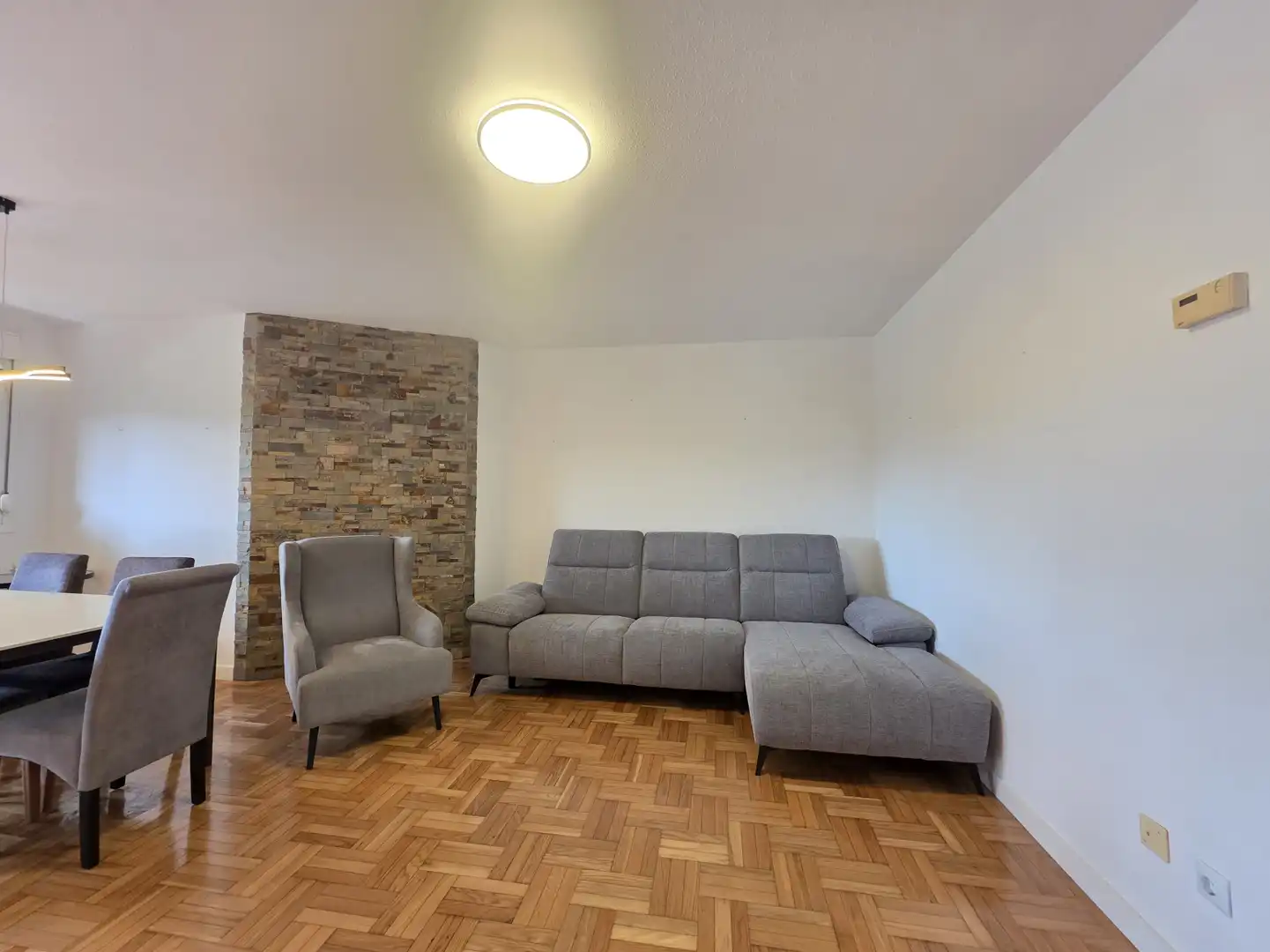 Sala d'estar de Pis en venda en La Pola Siero