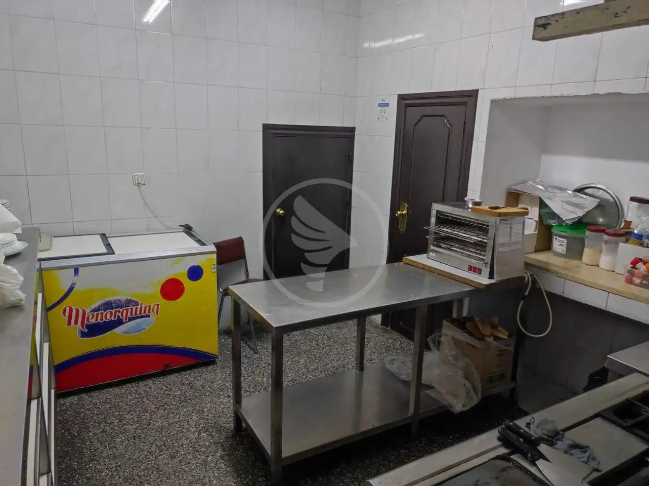 Local en venta en Linares con Aire acondicionado
