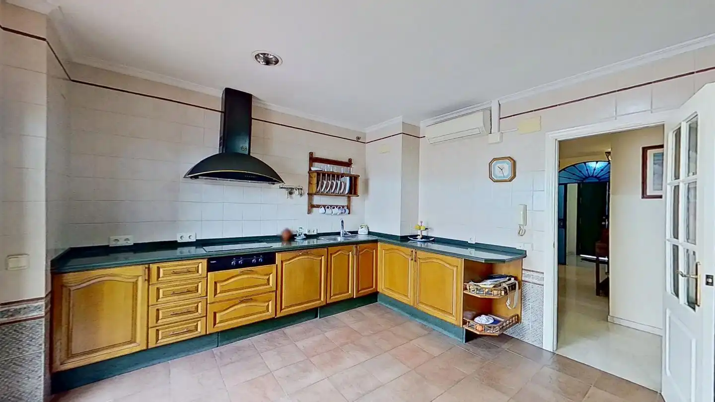 Cocina de Casa o chalet en venta en Alcalá de Guadaira con Aire acondicionado y Terraza
