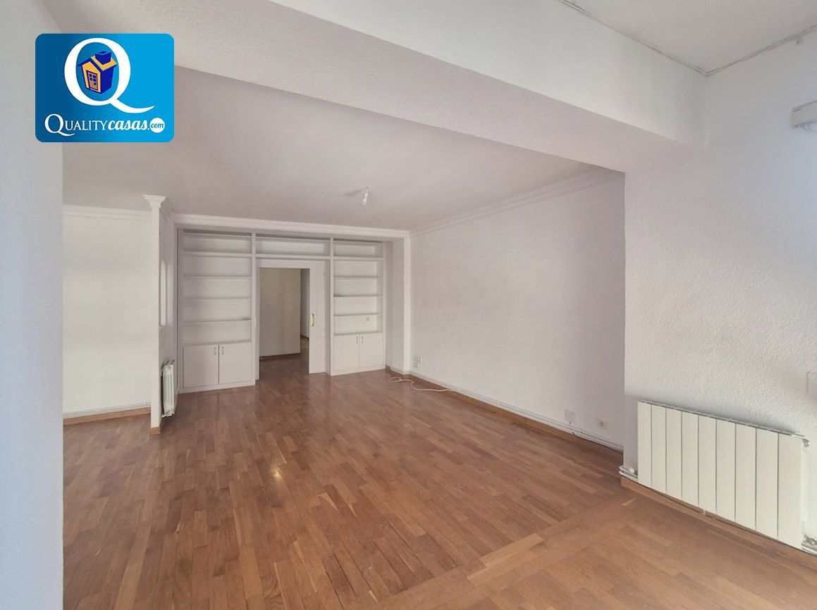 Living room of Flat to rent in Alicante / Alacant  with Heating and Storage room