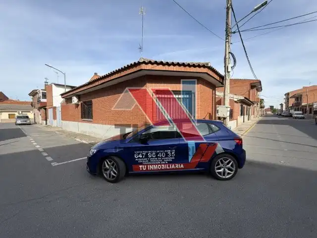 Vista exterior de Casa o chalet en venta en Fuensalida con Calefacción, Amueblado y Horno