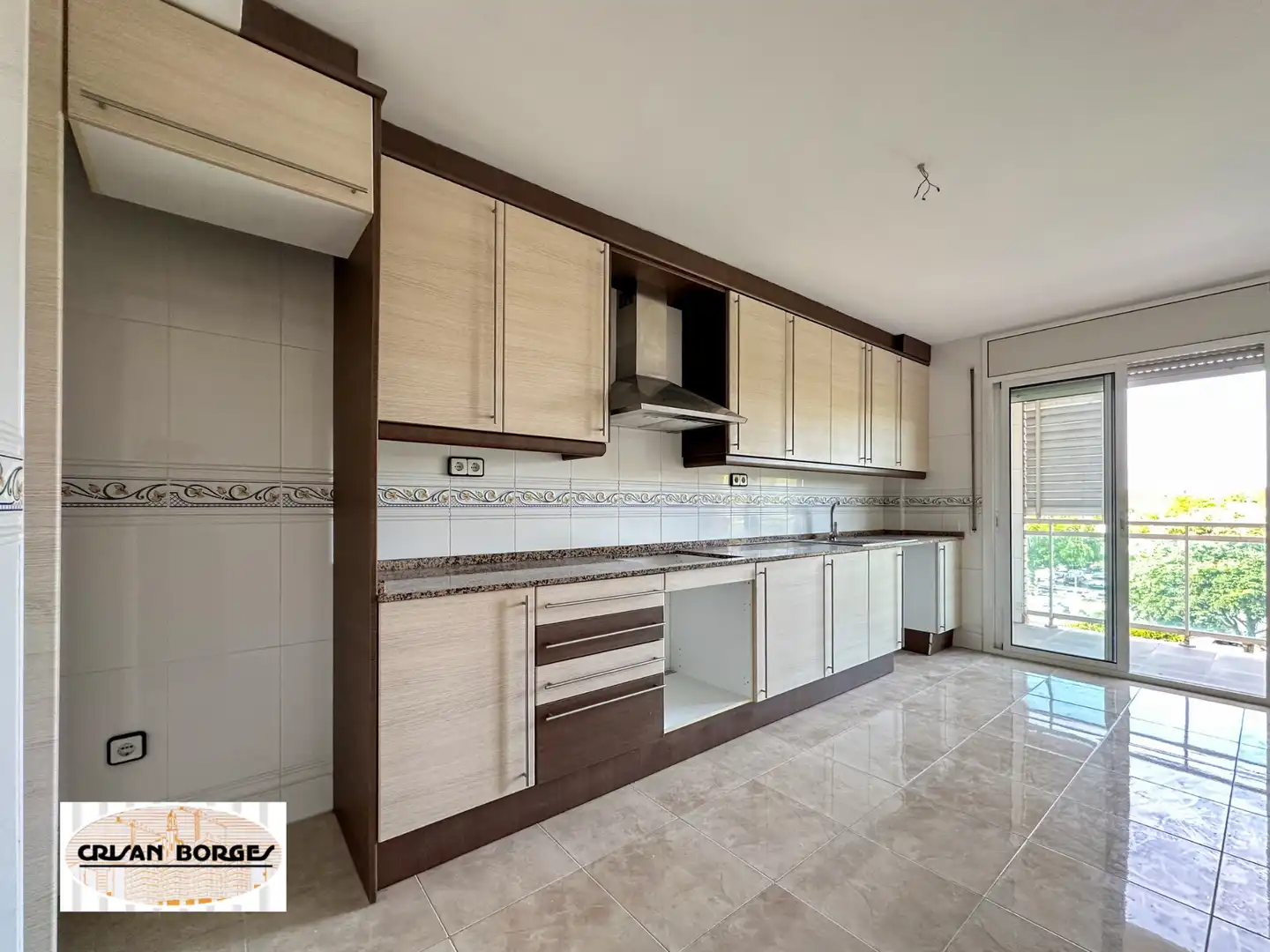 Kitchen of Flat for sale in Reus  with Air Conditioner, Private garden and Parquet flooring