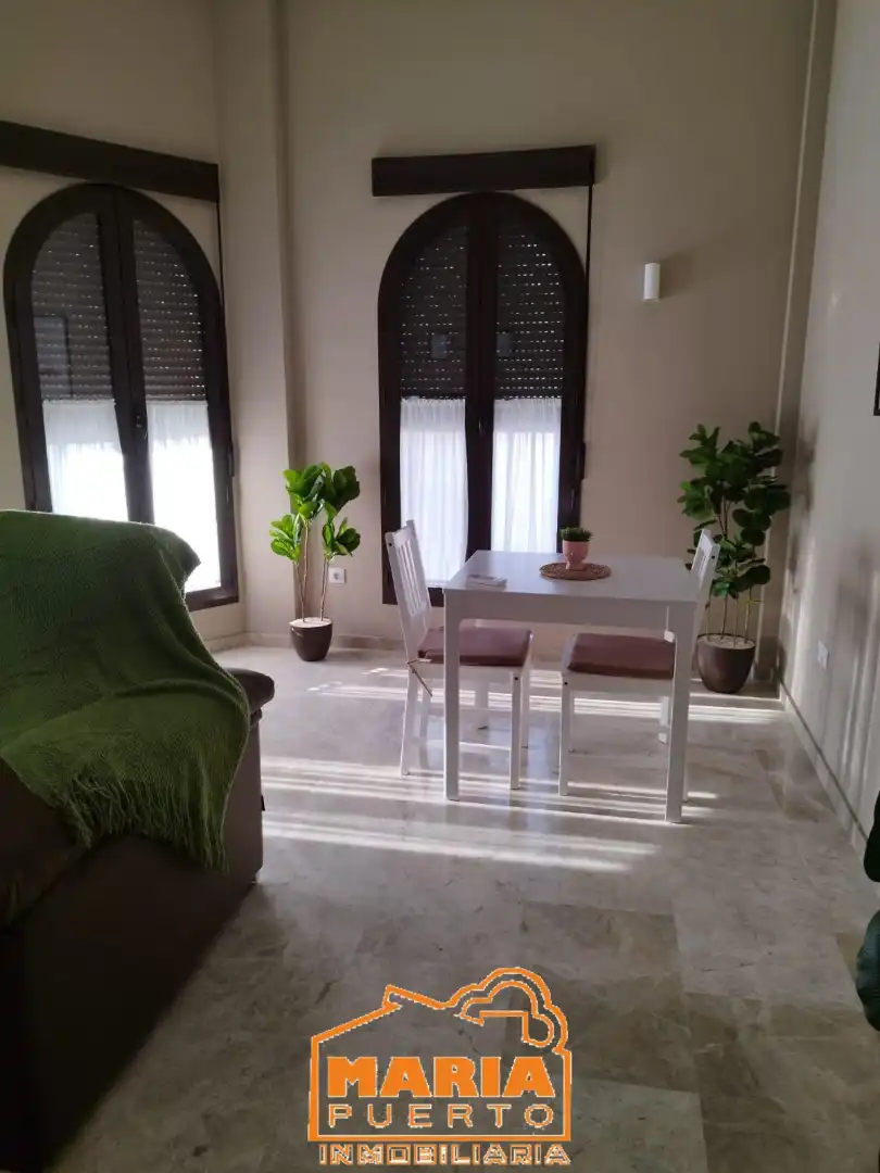 Menjador de Apartament de lloguer en Antequera amb Aire condicionat, Traster i Moblat
