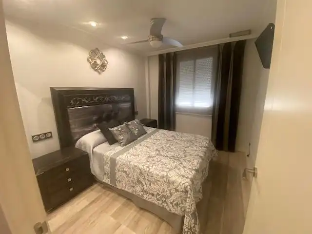 Dormitori de Pis en venda en Valencia amb Aire condicionat i Parquet