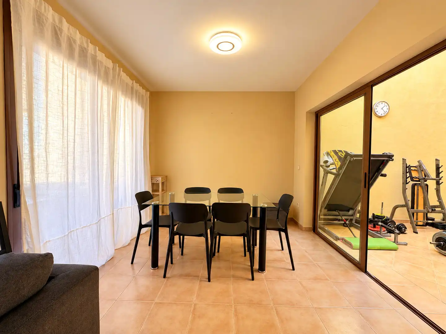Maison mitoyenne avec terrasse à vendre à Calle Romero