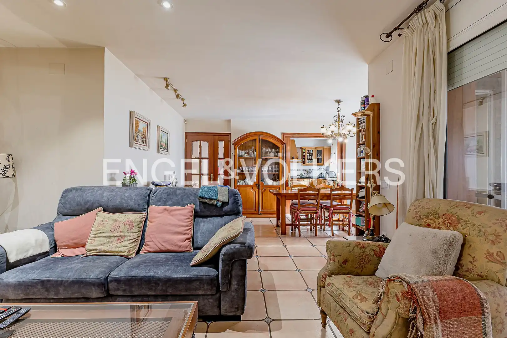 Sala de estar de Casa o chalet en venta en Sant Fruitós de Bages con Aire acondicionado, Calefacción y Jardín privado