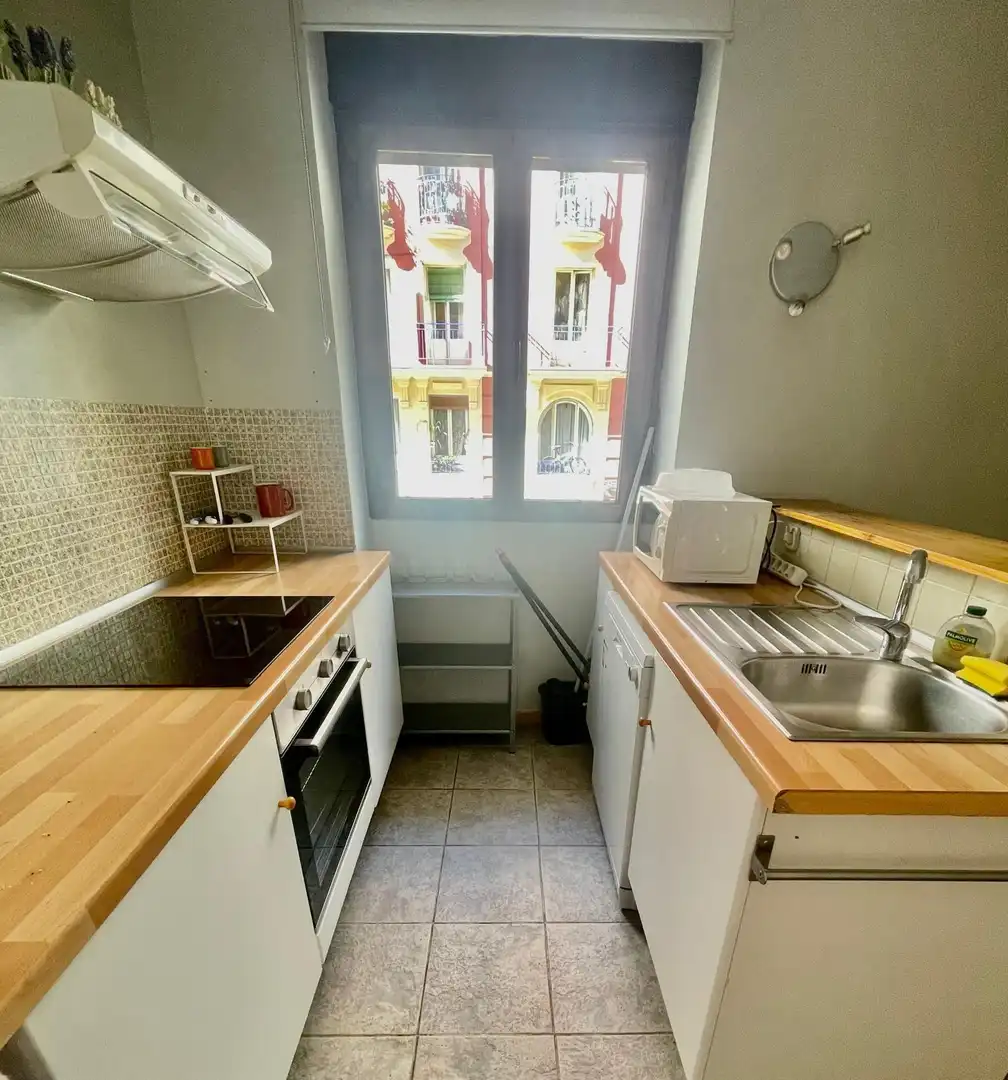 Küche von Wohnung zur Miete in Madrid mit Klimaanlage, Heizung und Möbliert
