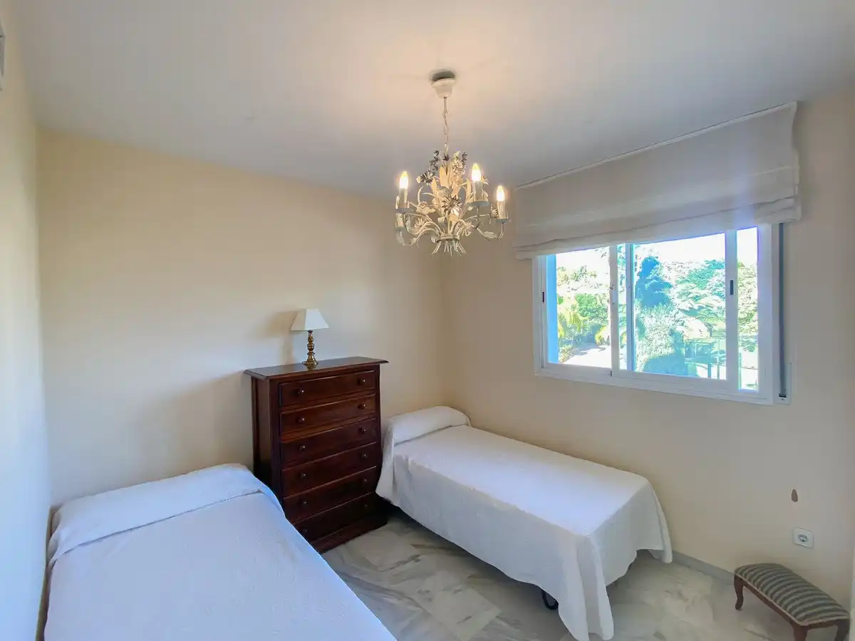 Apartament amb piscina en venda a Avenida Conde Rudi, imagen 6