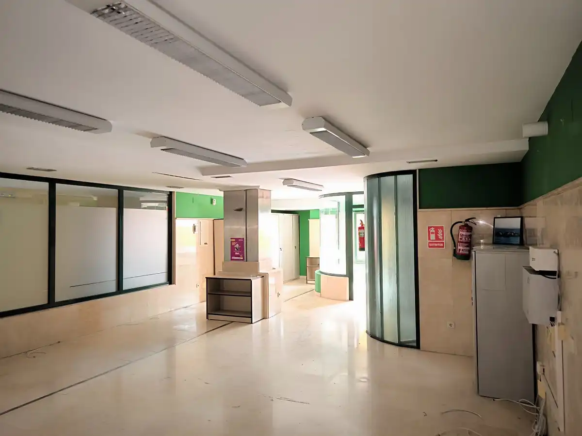 Oficina en venta en Vilagarcía de Arousa con Aire acondicionado, Calefacción y Amueblado
