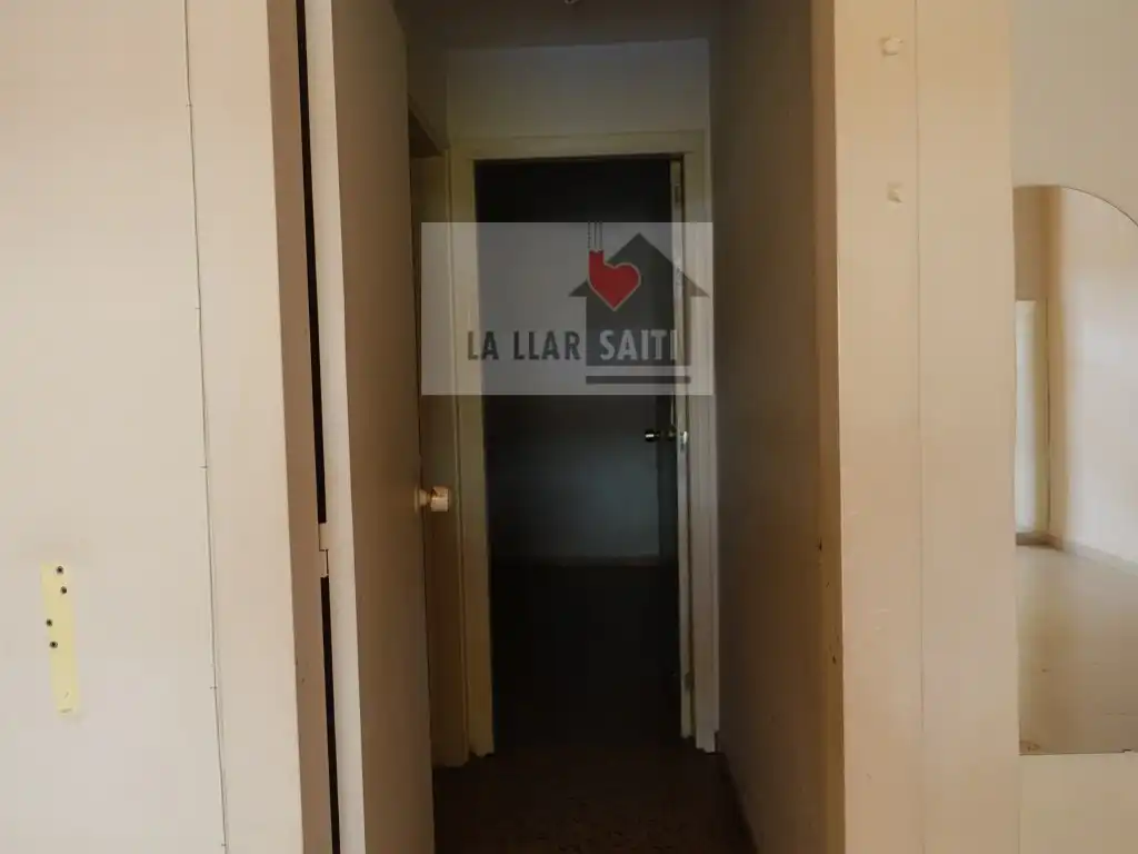 Local comercial en venda a Avenida Gregorio Molina, imagen 4
