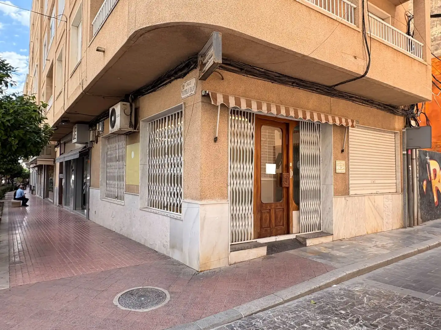 Vista exterior de Local en venta en Callosa de Segura con Aire acondicionado