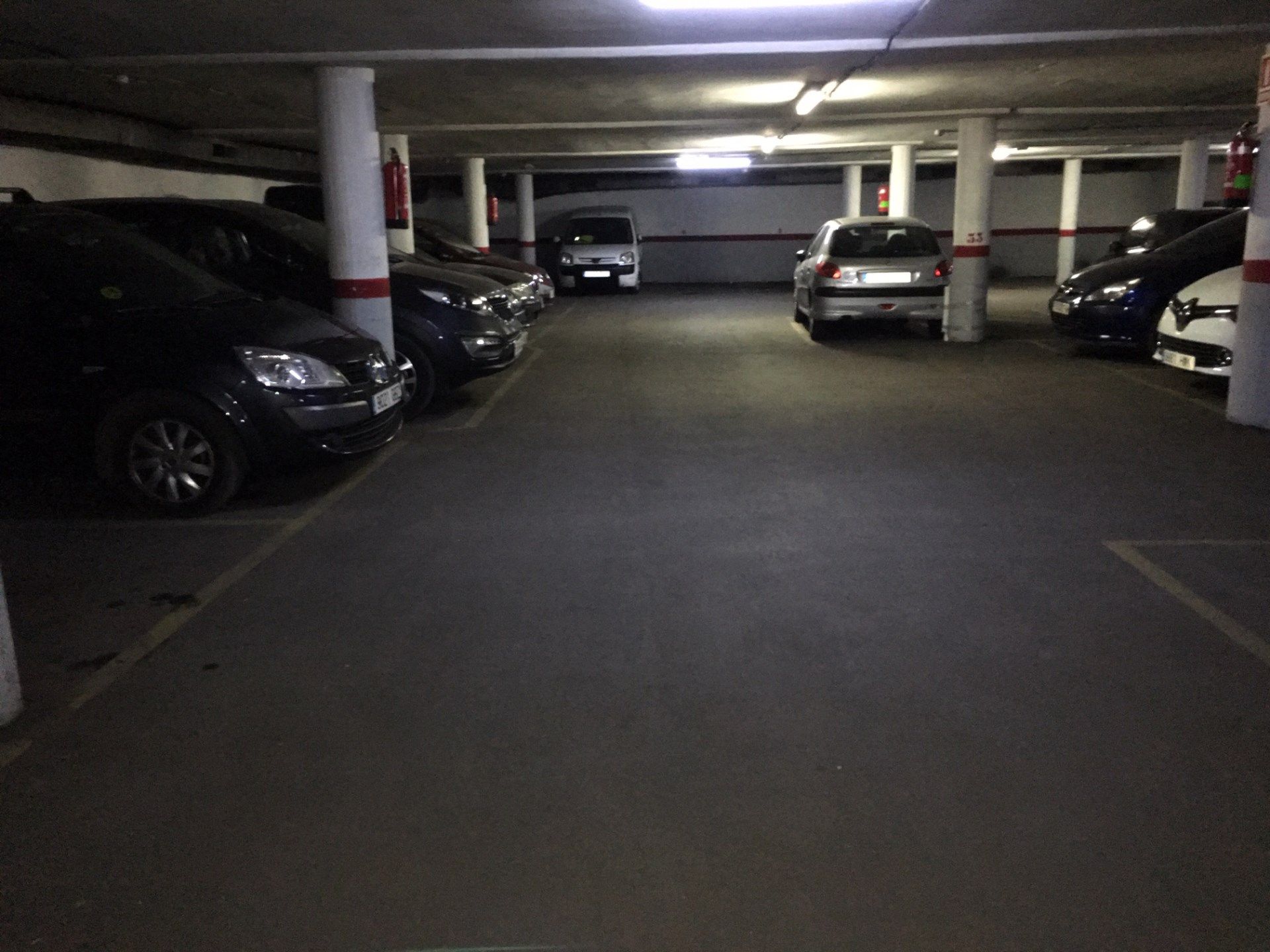 Garatge en venda a Joventut, Collblanc