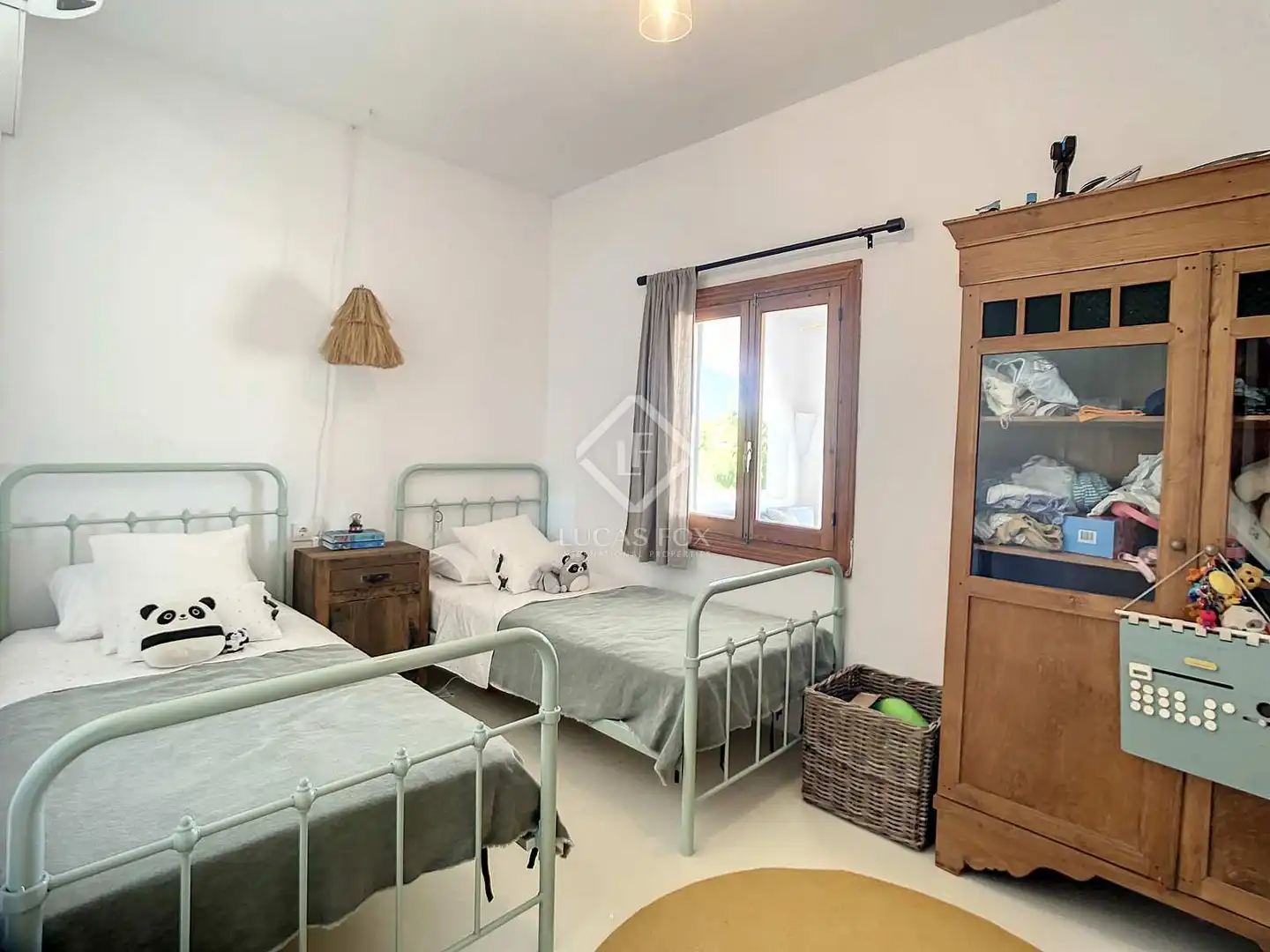 Schlafzimmer von Haus oder Chalet zur Miete in Alaior mit Klimaanlage, Heizung und Privatgarten