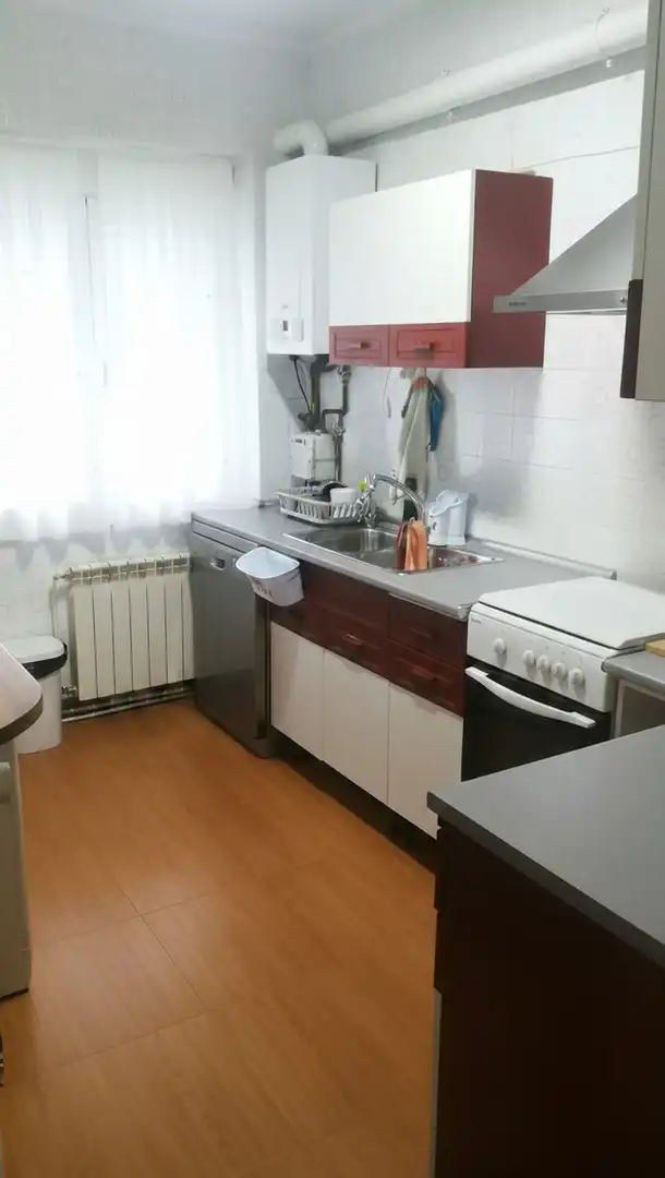 Cuina de Pis en venda en Quintanar de la Orden amb Aire condicionat, Calefacció i Parquet