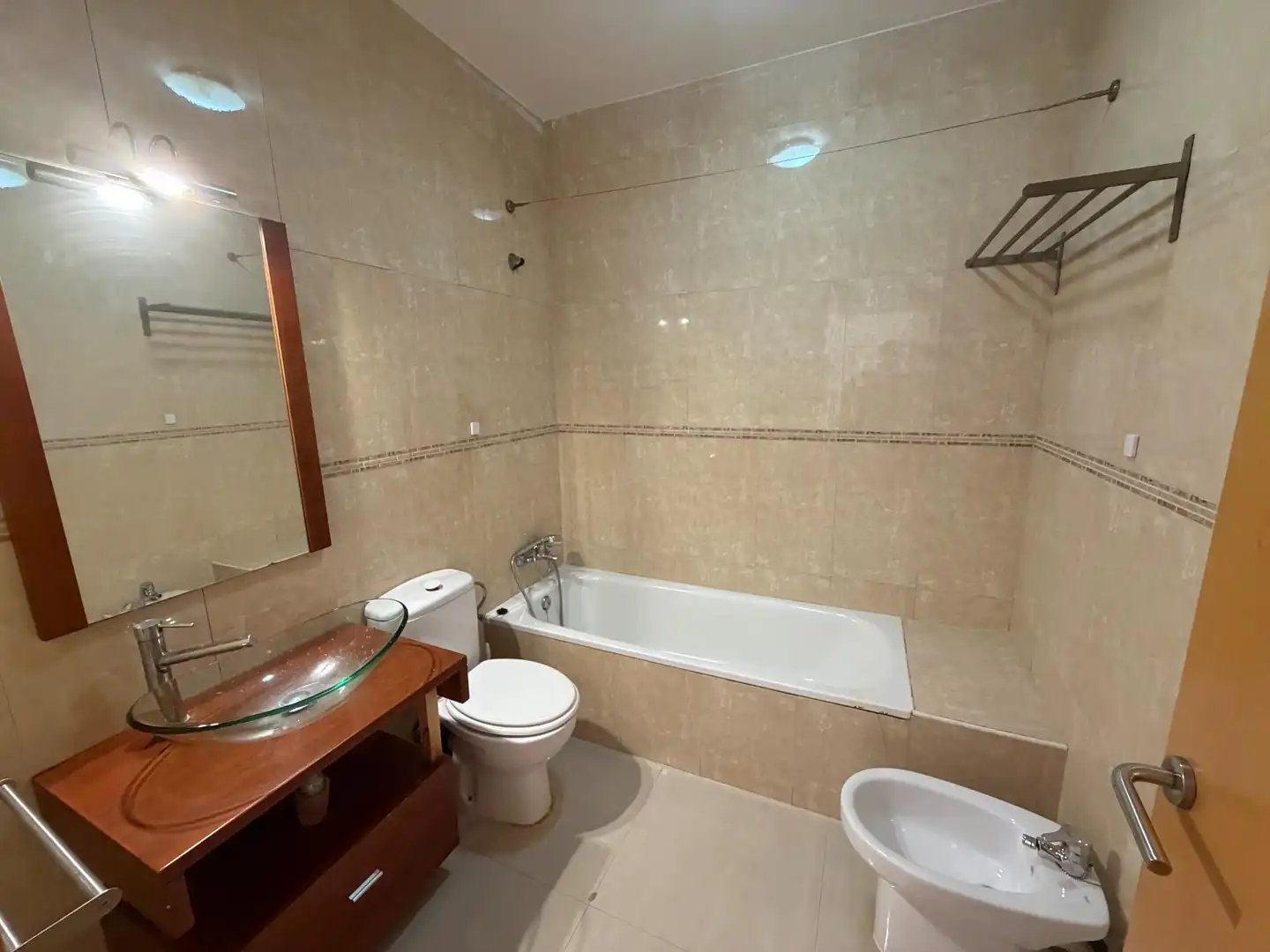 Baño de Piso en venta en Castelló d'Empúries con Parquet y Trastero