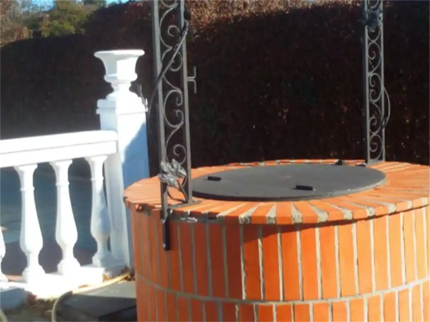 Jardí de Finca rústica en venda en Guadix amb Aire condicionat, Jardí privat i Piscina