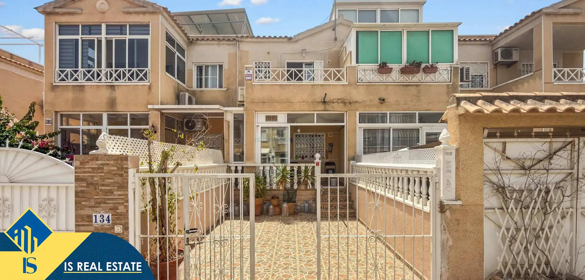 Reihenhaus mit Terrasse zum Verkauf in Nueva Torrevieja - Aguas Nuevas