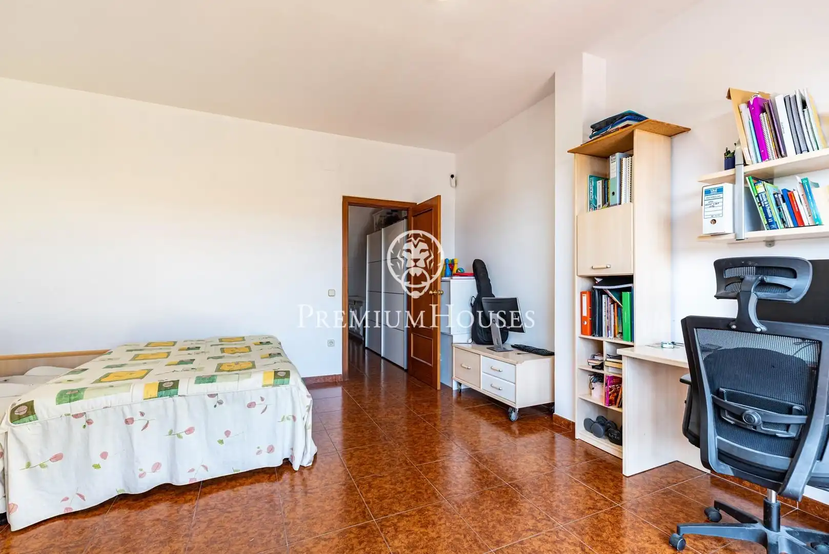 Detached homes for sale in Sant Pere de Ribes  with Air Conditioner, Heating and Private garden