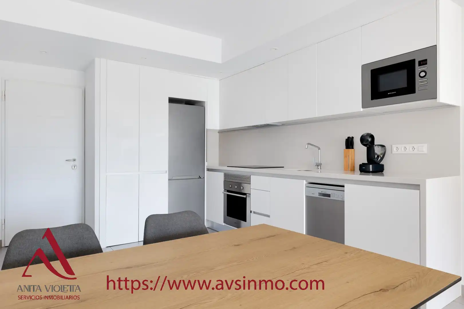Cocina de Apartamento de alquiler en Orihuela con Aire acondicionado, Amueblado y Horno