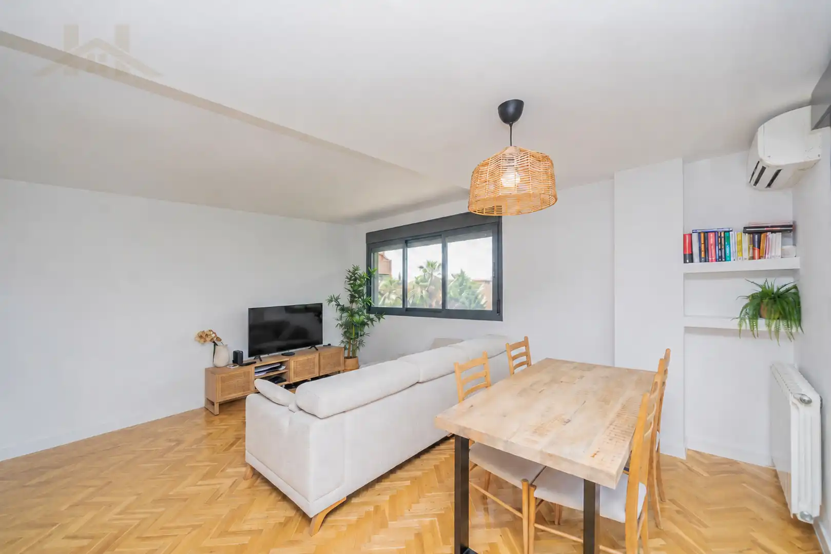 Sala de estar de Ático en venta en Las Rozas de Madrid